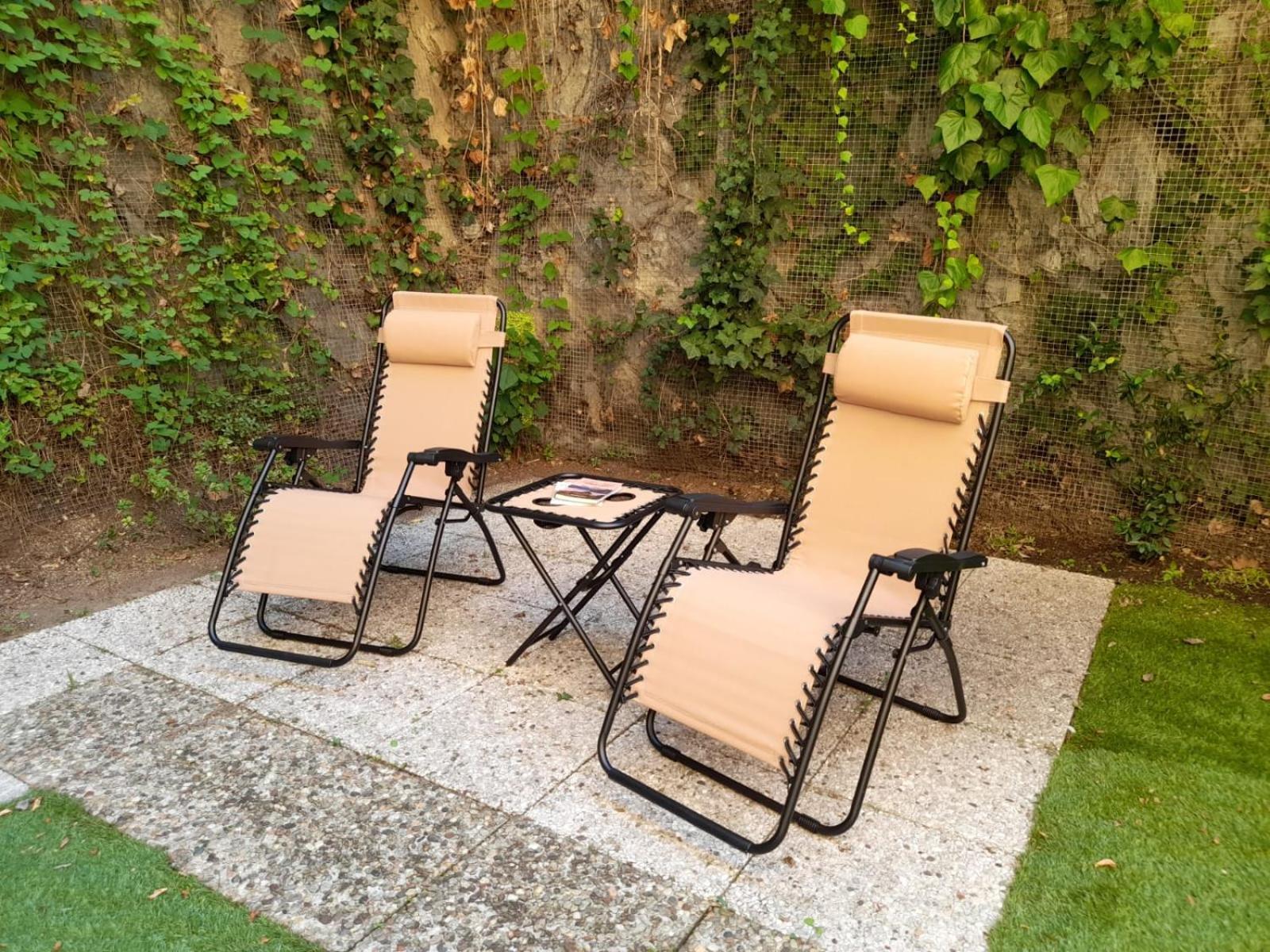 Private Garden & Garage - Self Check-In & Remote Access Como Exterior foto